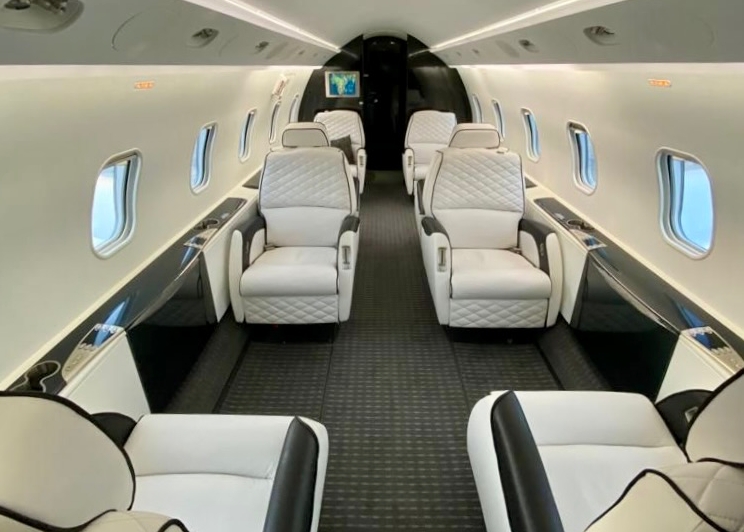 Bombardier Challenger 300 for Sale