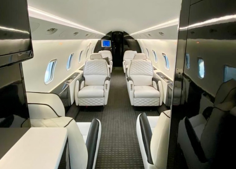 Bombardier Challenger 300 for Sale